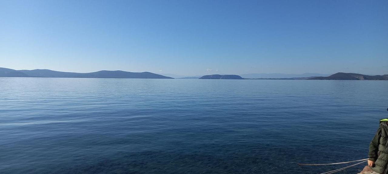 Ktima Develekou Appartement Pigadhia  Buitenkant foto