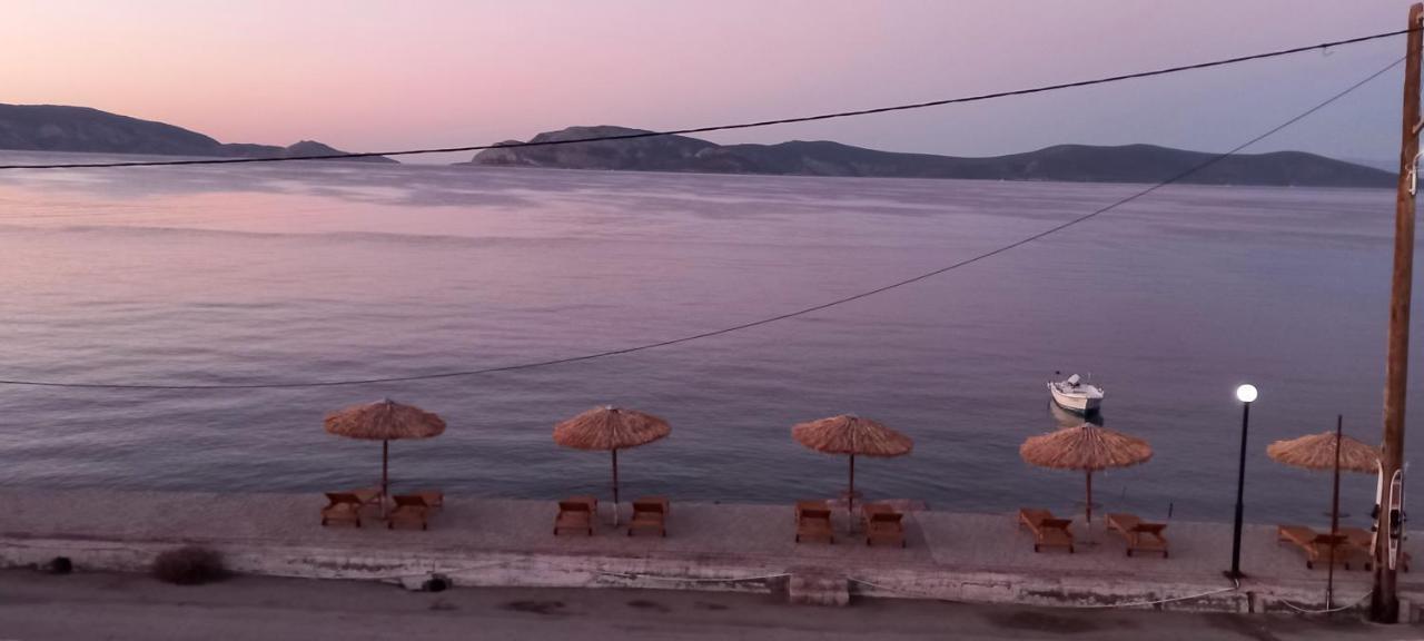 Ktima Develekou Appartement Pigadhia  Buitenkant foto