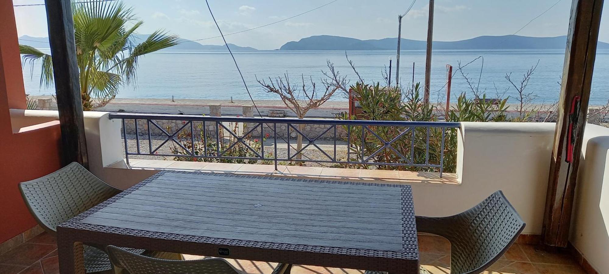 Ktima Develekou Appartement Pigadhia  Buitenkant foto