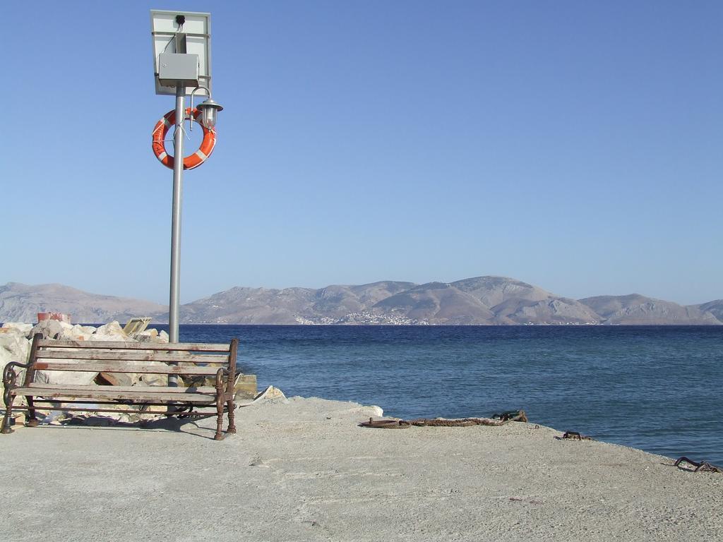 Ktima Develekou Appartement Pigadhia  Buitenkant foto